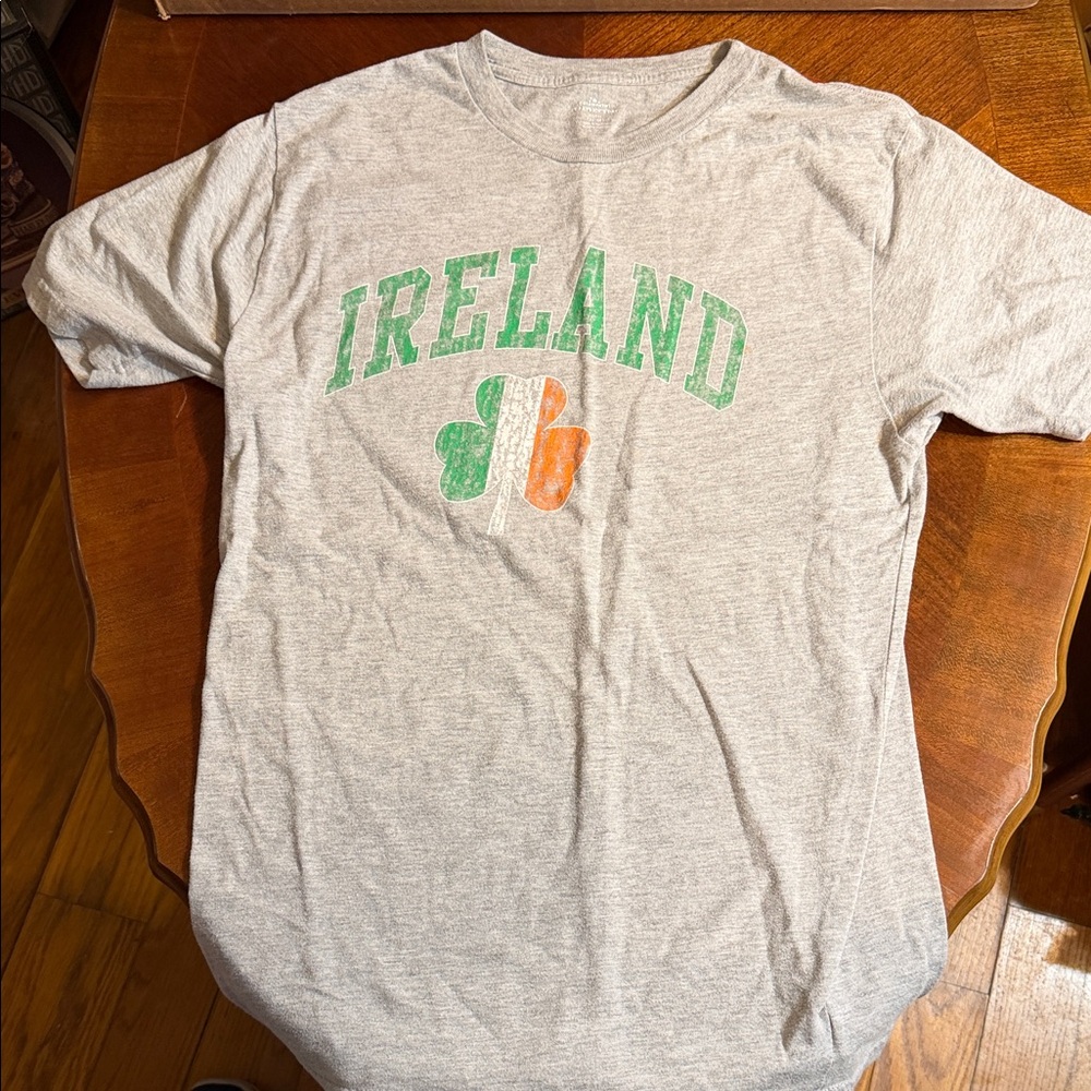 Ireland Graphic Tee - Short Sleeve